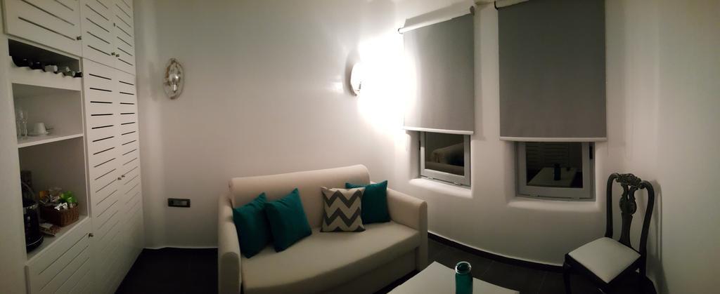 Unique Suites Imerovígli Extérieur photo